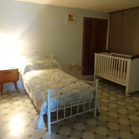 Guest house Gite/hebergement Locatif *